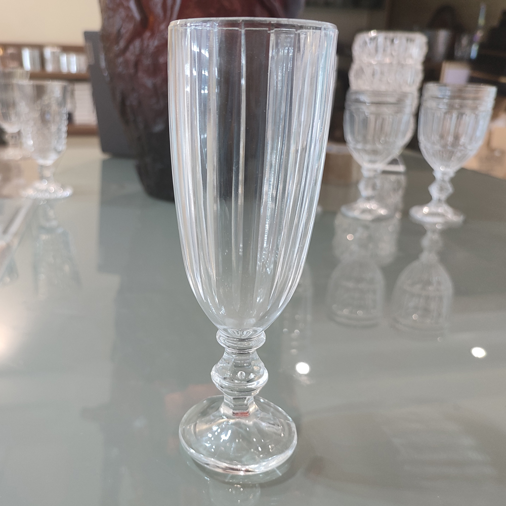 H65bc7b0430ba4293bdd7364667ce1926q