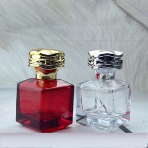 Wholesale Empty Square Glass Perfum Bottle with Mist Spray Lid Scent Bottle