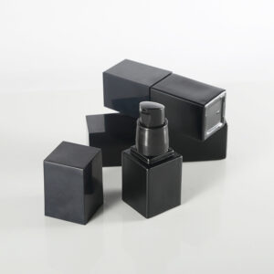 Wholesale Empty 2022 New Arrive Cosmetic Packaging 20ml 30ml 40ml 50ml Matte Black Glass Bottles with Pump Body Cream Lotion Container