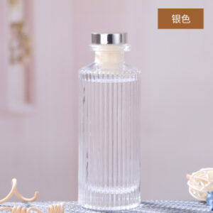 Wholesale 100ml-200ml Diamond-Shaped Aromatherapy Empty Bottle Screw Pattern Glass Aromatherapy Bottle Cork Thickened Perfume Bottle