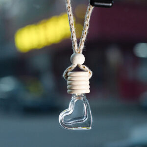 Wholesale 6ml Small Love Perfume Bottle Car Diffuser Perfume Bottle Car Perfume Bottle Pendant Empty Bottle