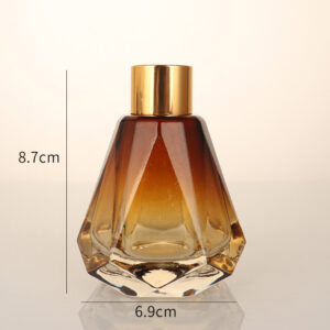 Wholesale 60ml130ml Glass Aromatherapy Bottle Sealed Essential Oil Dispenser Bottle Diffuser Bottle Car Fragrance Bottle